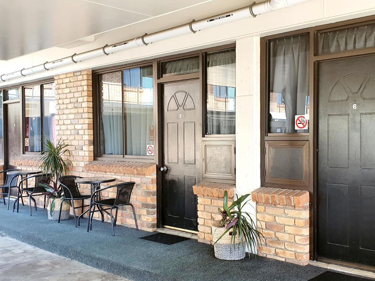 Archer Park Motel Rockhampton Exteriér fotografie