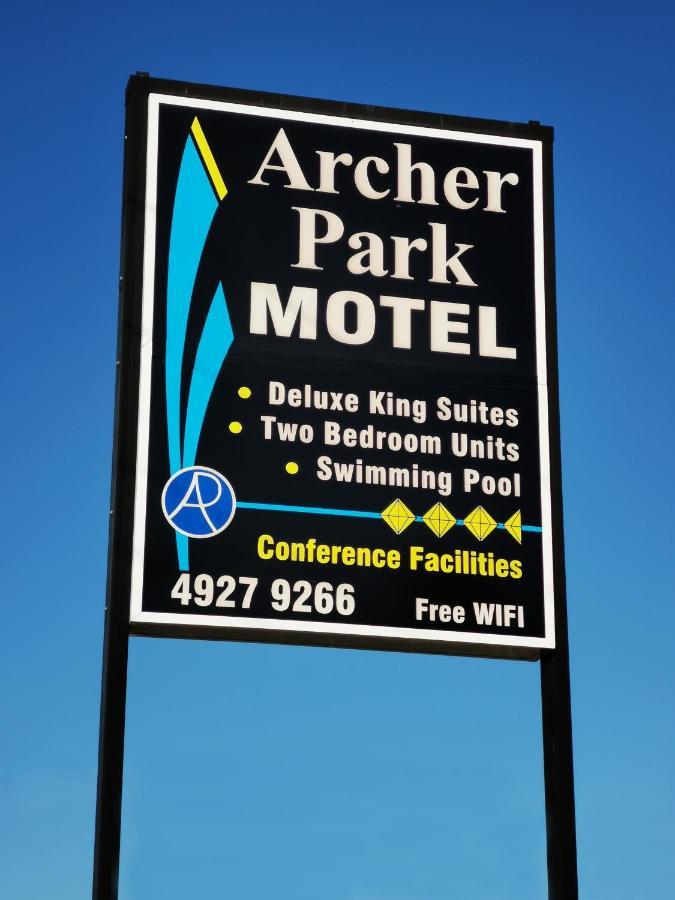 Archer Park Motel Rockhampton Exteriér fotografie